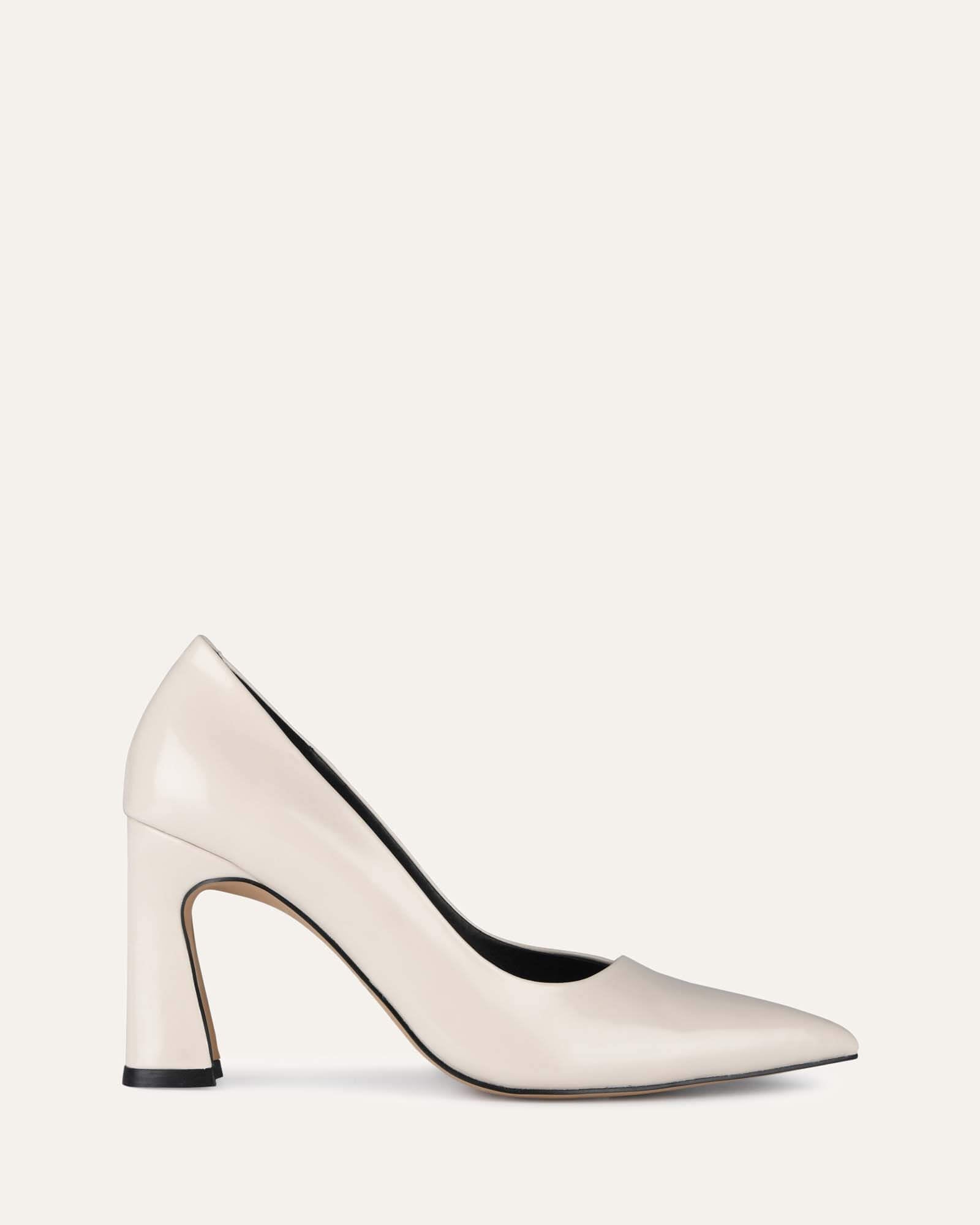 Miu Miu Logo-plaque Leather Flat Sandals in White | Lyst Australia