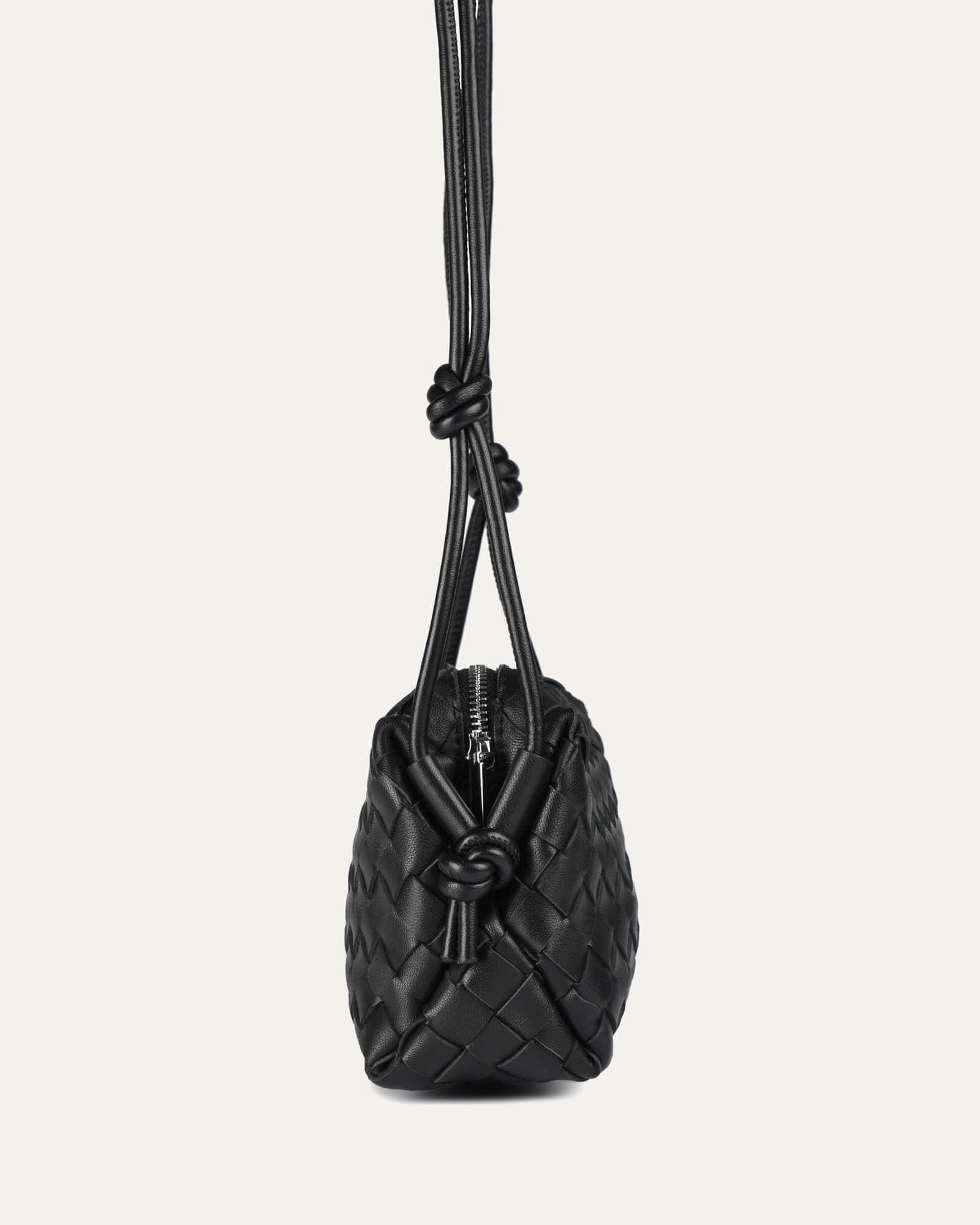 Black Knot Chain Crossbody