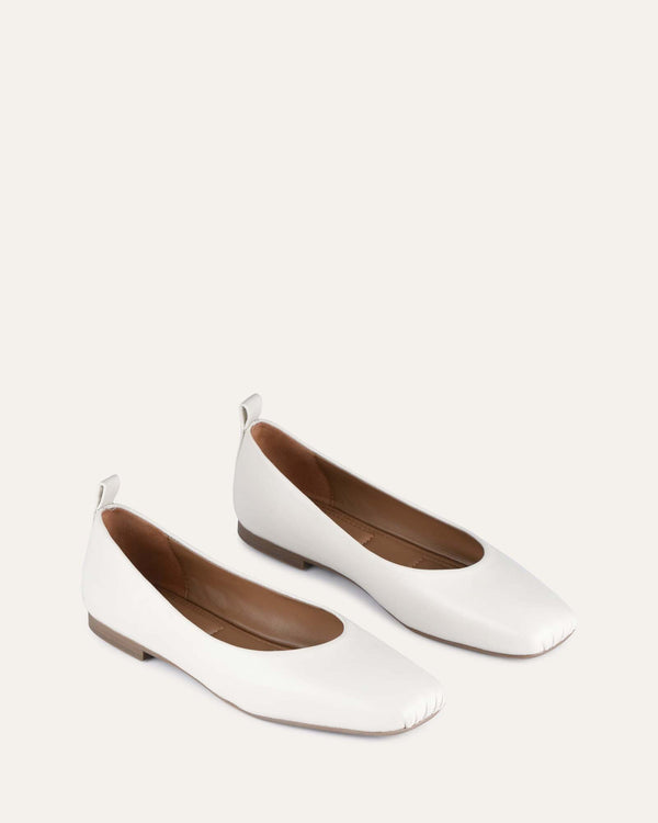 SIERRA CASUAL FLATS OFF WHITE LEATHER - Jo Mercer