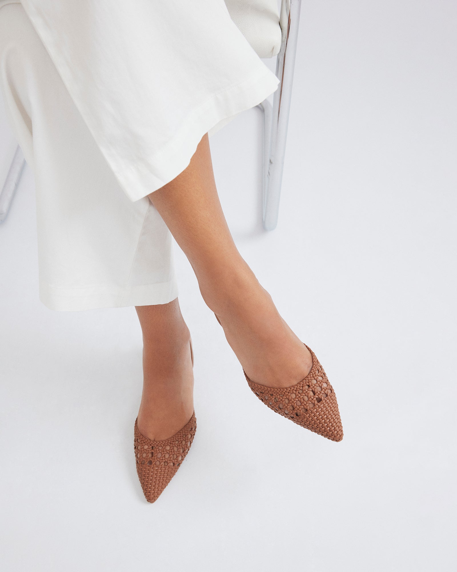 Dark 2024 tan flats