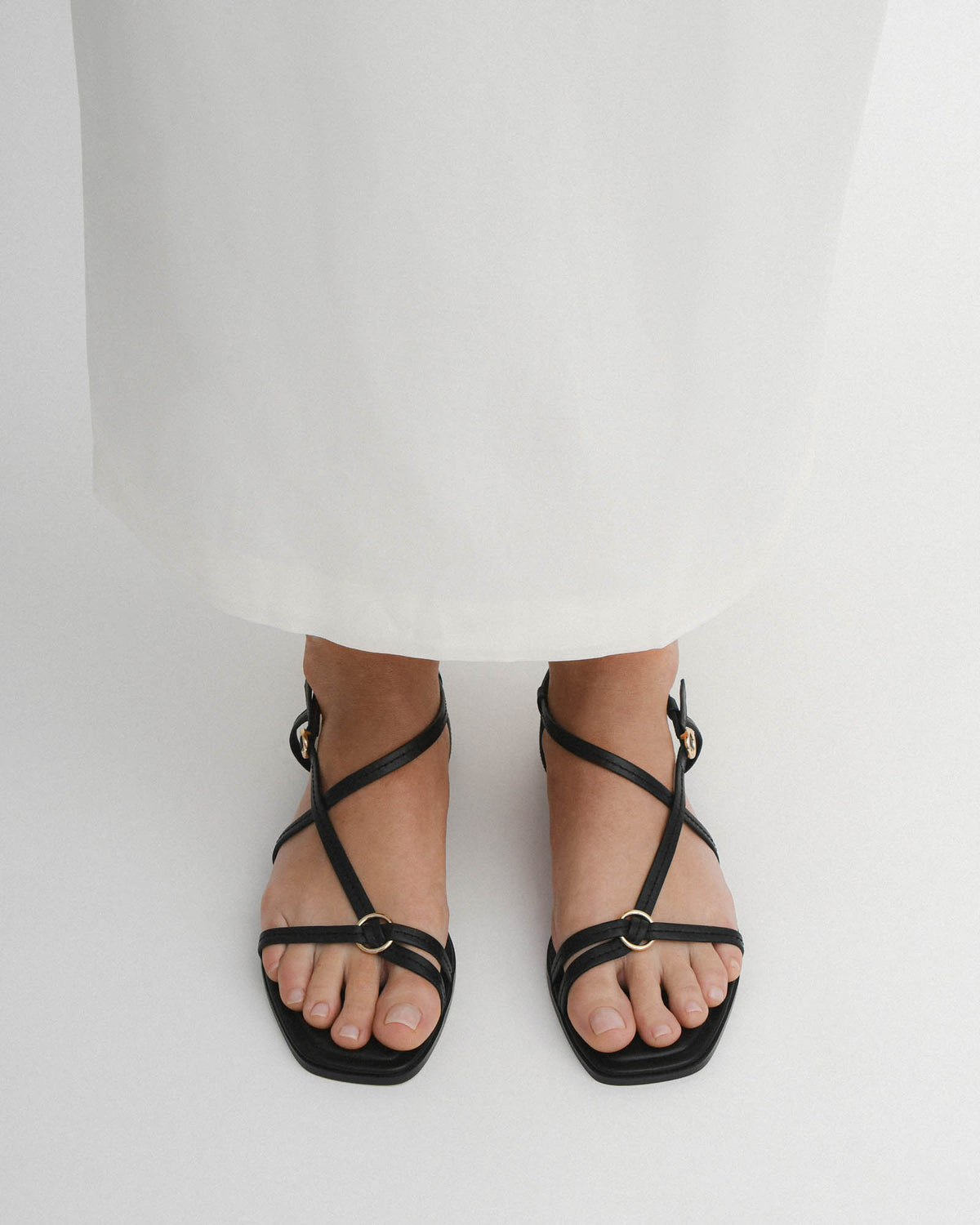 ADDI FLAT SANDALS BLACK LEATHER