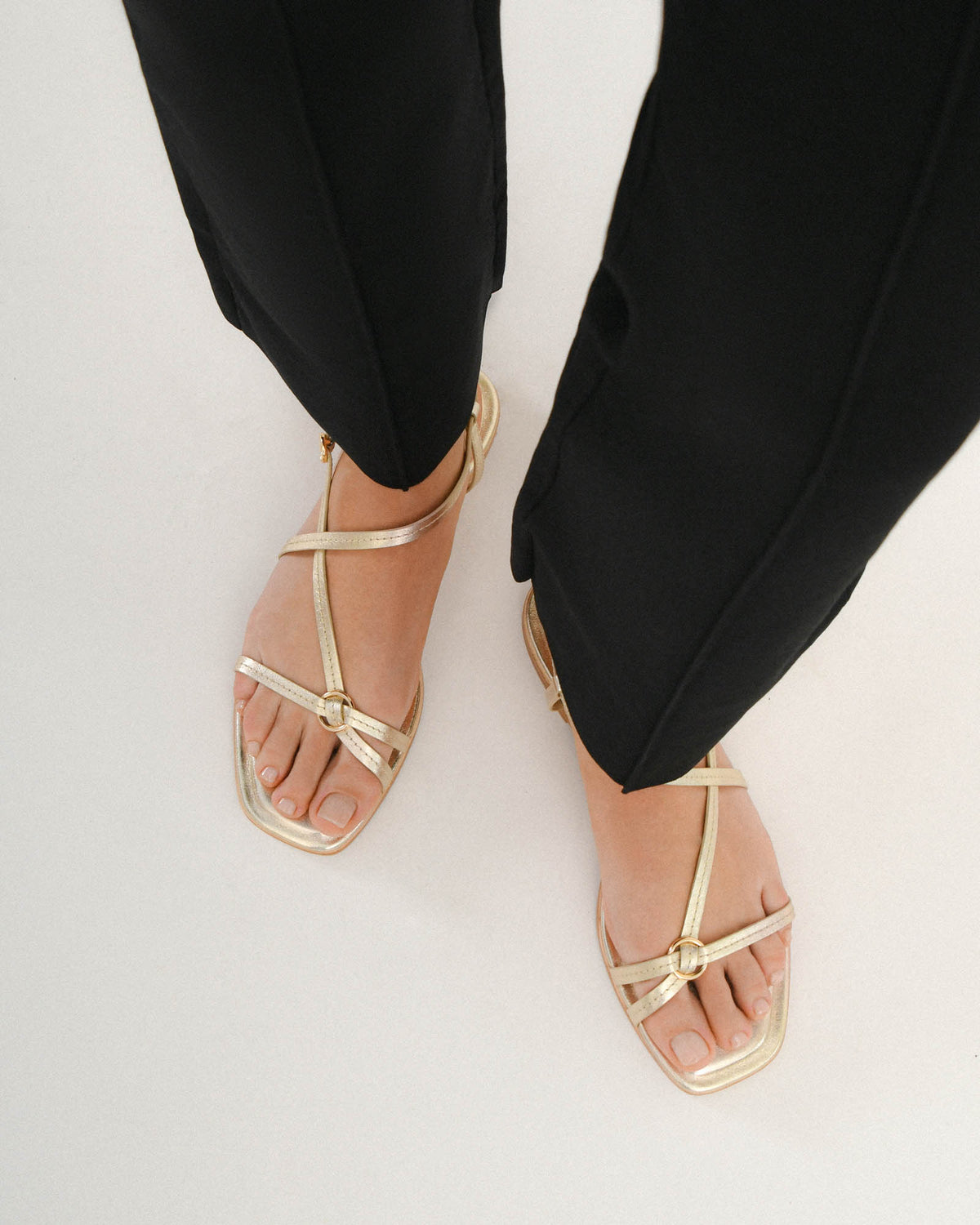 ADDI FLAT SANDALS SOFT GOLD LEATHER