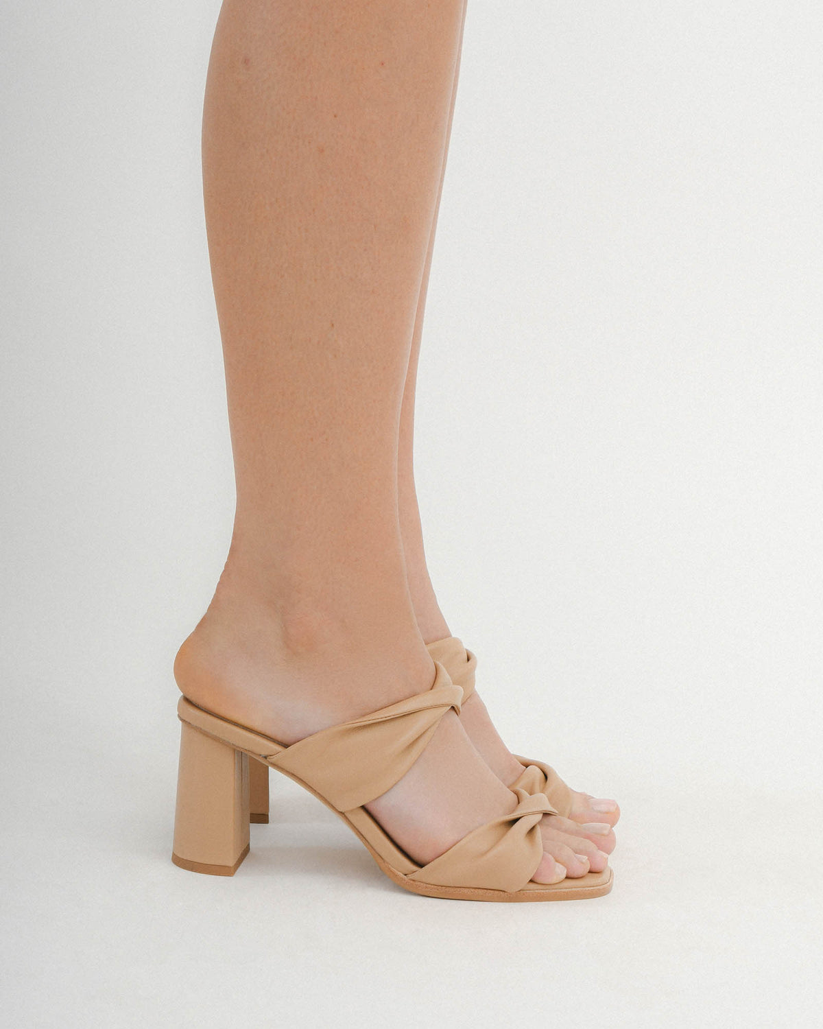 CAYLIE HIGH HEEL SANDALS BEIGE LEATHER