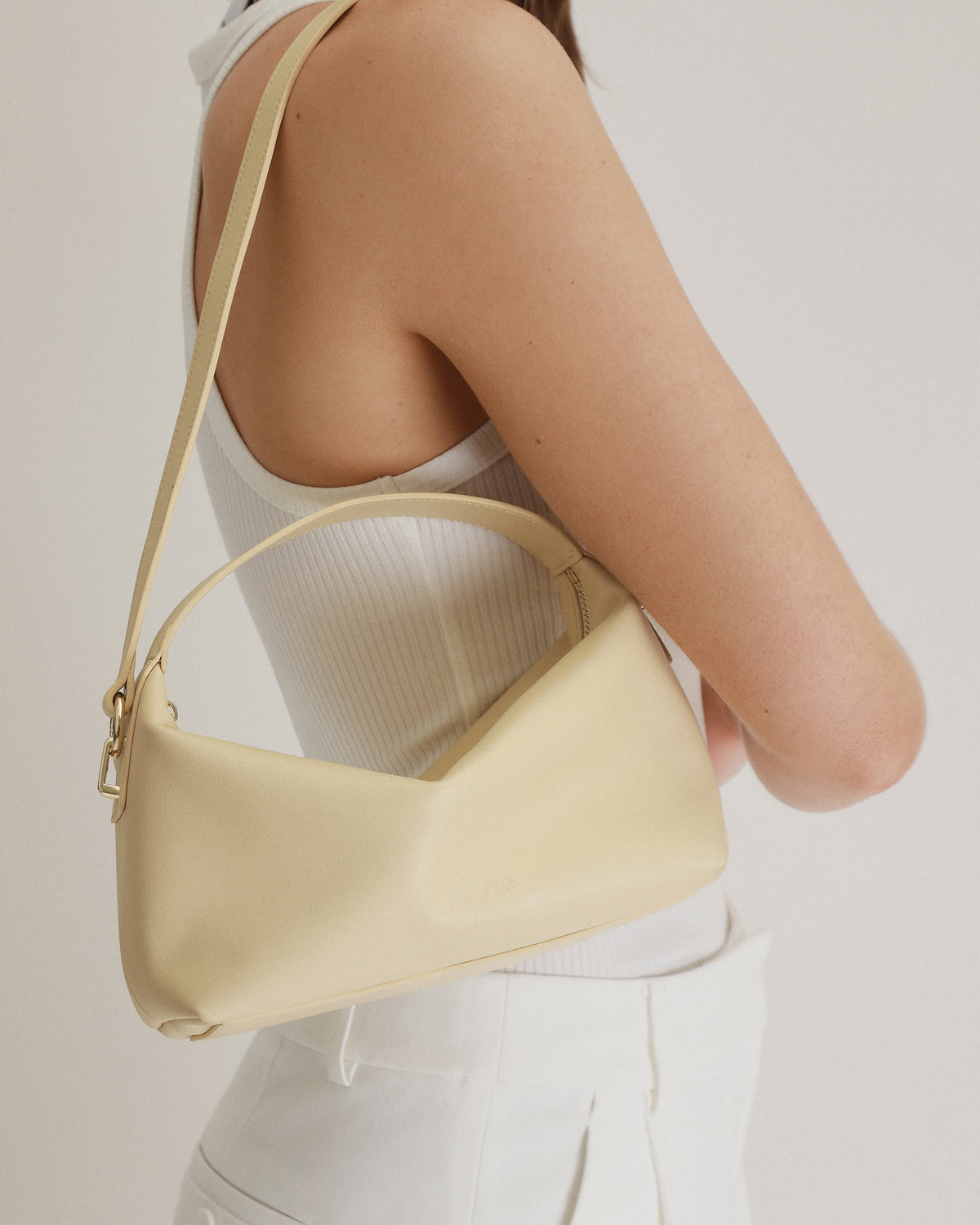 EMILIA CROSSBODY BAG BUTTER LEATHER