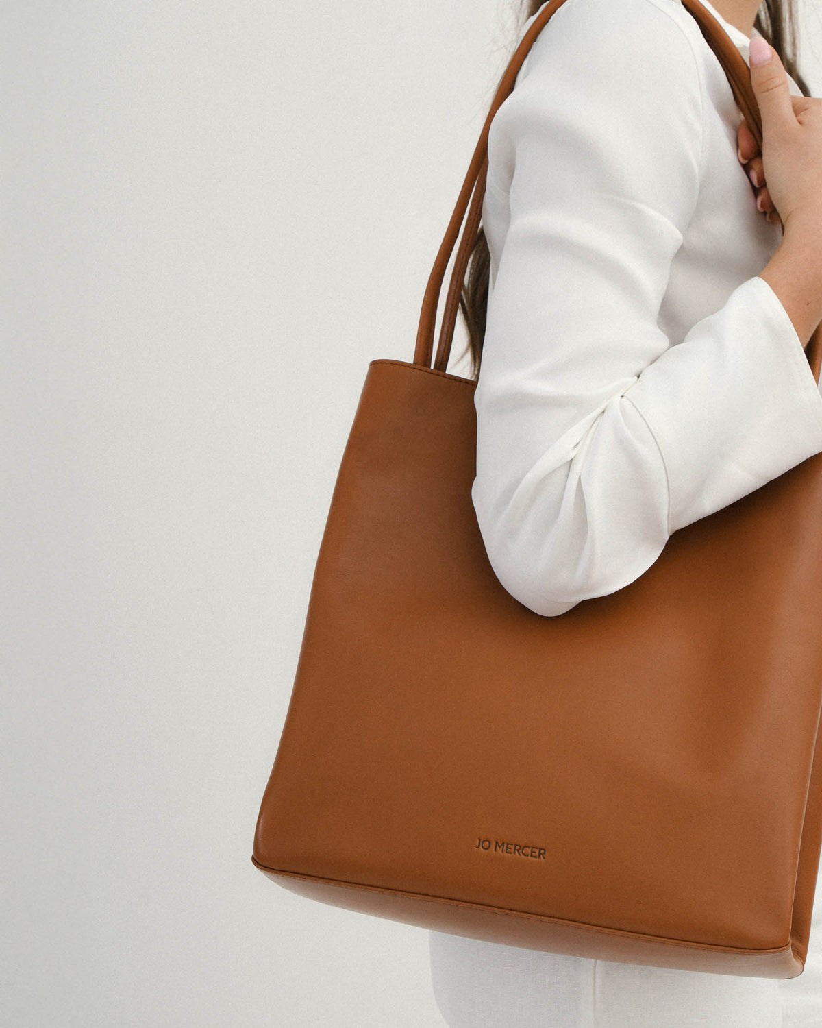 THEODORE SHOULDER BAG TAN LEATHER