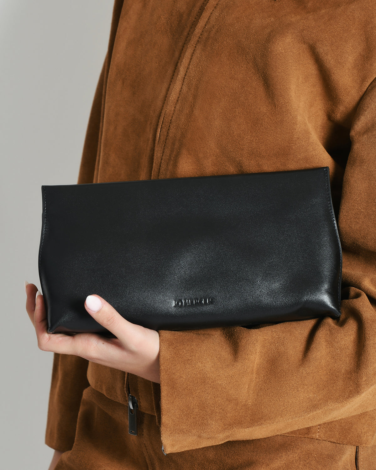 BONNIE CLUTCH BAG BLACK LEATHER