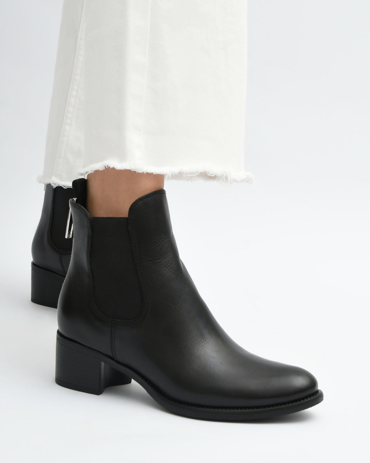 CLAIRE MID ANKLE BOOTS BLACK LEATHER