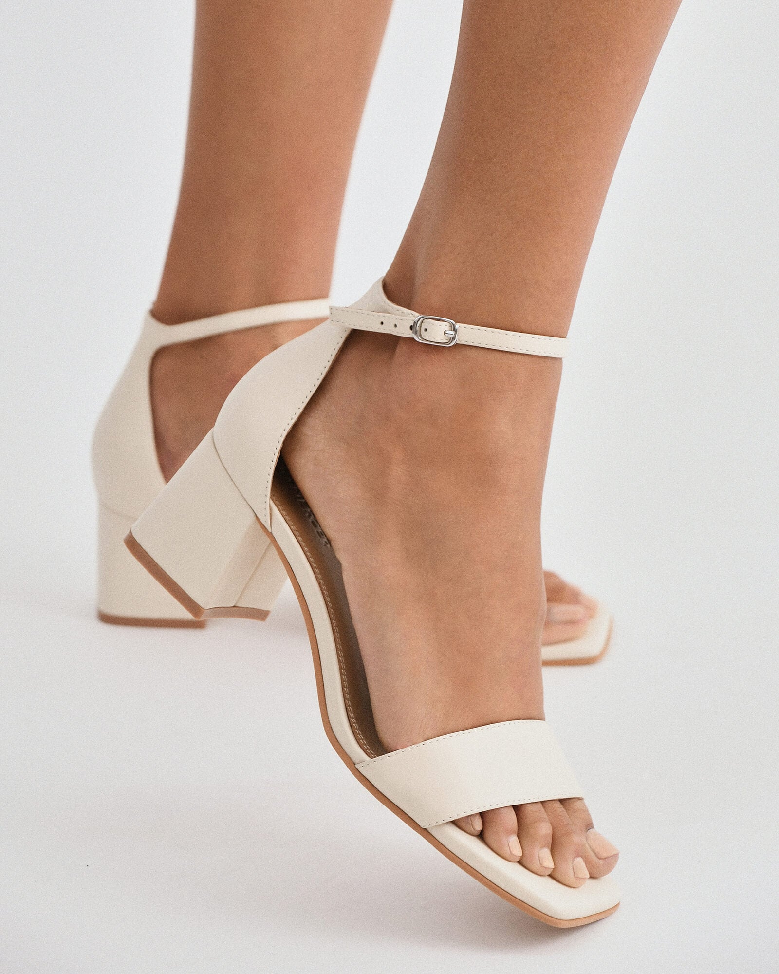Off-White Metallic Grey Glitter Allen Ankle Strap Sandals Size 40 Off-White  | TLC